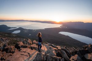 Tahoe Gölü'ndeki Tallac Dağı Yürüyüşü Hakkında Bilmeniz Gereken 6 Şey
