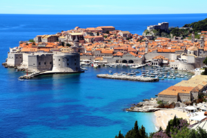 Dubrovnik: Aşırı turizmle mücadele edin ve tatil kiralama sayısını sınırlayın