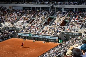 Emirates, 2024'te Roland-Garros'ta hizmete geri dönüyor