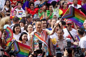 2024'ün ilk eşcinsel gururu Bangkok'ta Başbakan'ın huzurunda düzenlendi