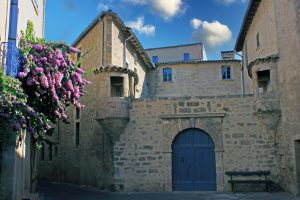 Fransa'nın En Güzel Yolları hazineleri gizliyor