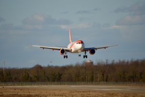 EuroAirport Basel-Mulhouse: Yeni bir otobüs hattı Fransa ile Almanya arasındaki bağlantıları geliştiriyor