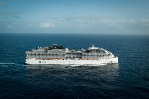 MSC Cruises iki yeni dünya standartlarında gemiyi kontrol ediyor