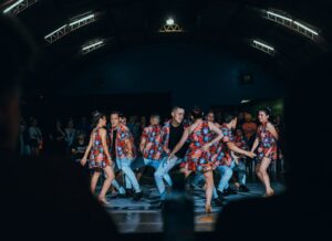 Boom Bachata: Planet danslı Dominik genelevleri