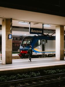 Gece Trenlerine Tehdit: Tehlikede Sürdürülebilir Bir Girişim