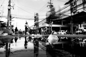 Typhon Ragasa Asya'daki birkaç havaalanını bozar