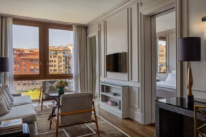 Valentine Floransa'yı seviyor