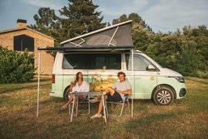 Dünya Turizm Fuarı ve Açık Günler: Karavan yaşamını keşfetmek için yol sörfçüleriyle 2 toplantı