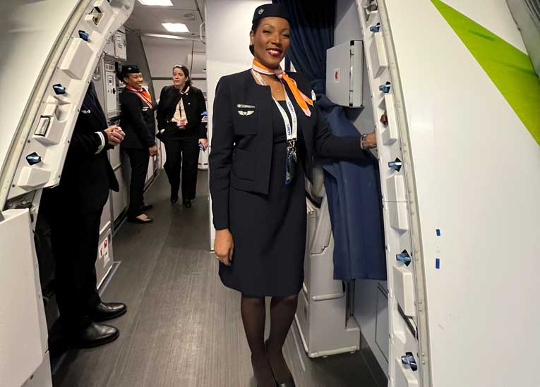 Air Caraibes ve French Bee, M6 Grubu podcast'lerini 10.000 metre yüksekliğe çıkarıyor