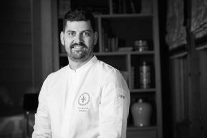 Riviera 2026: Şef Valentin Biseul, Pampelonne'daki l'Épi'nin mutfak yenilemesini imzaladı