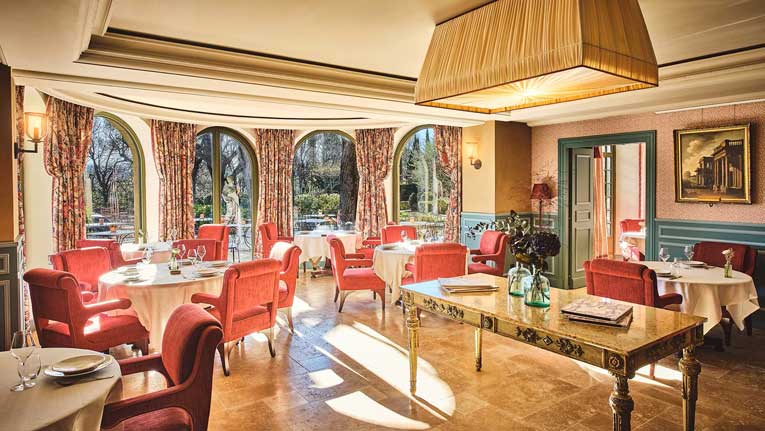 Odak Noktası Sanat ve Kültür: Les Jardins du Pigonnet, Bastide'nin Kalbindeki Aix Muse