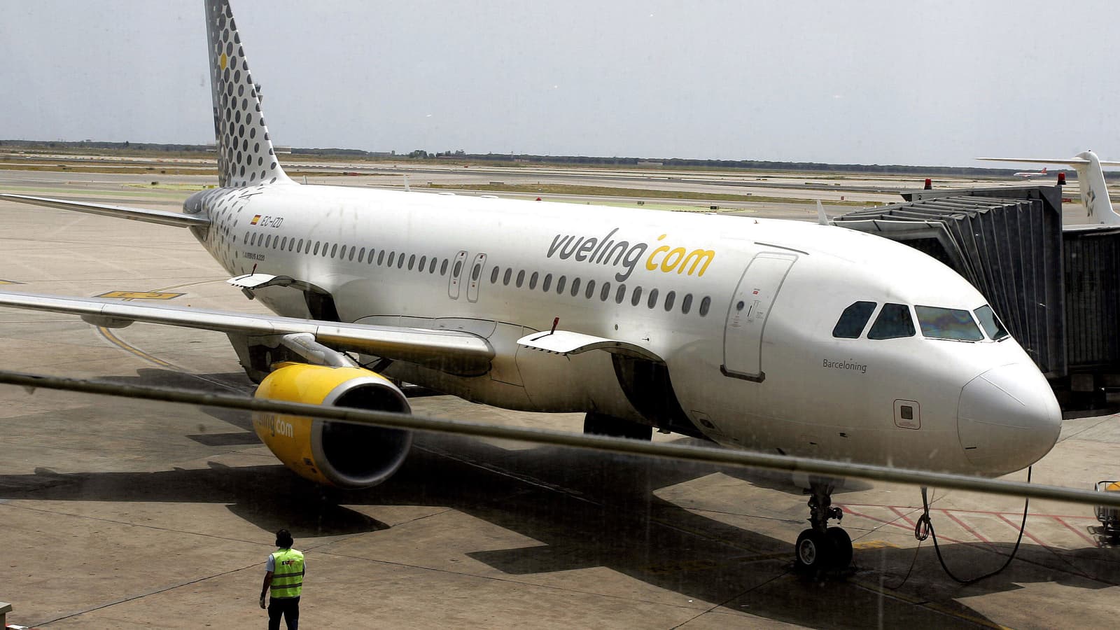 Vueling, Sant Jordi için Barselona ve Paris arasına kültür getiriyor