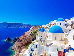 Yunanistan: Santorini adası normale dönüyor
