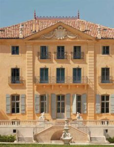 Lüks oteller: Provence tarihinin 5 yıldızlı bir “aile evine” dönüştüğü Château de Fonscolombe