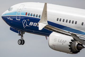 © AirTeamImages.com, Bir Boeing 737-10 Max başlangıcı.