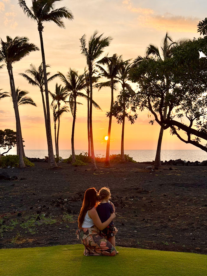 Kona Köyü Buna Değer mi? Hawaii'nin En Huzurlu Aile Tesisindeki Konaklamamız